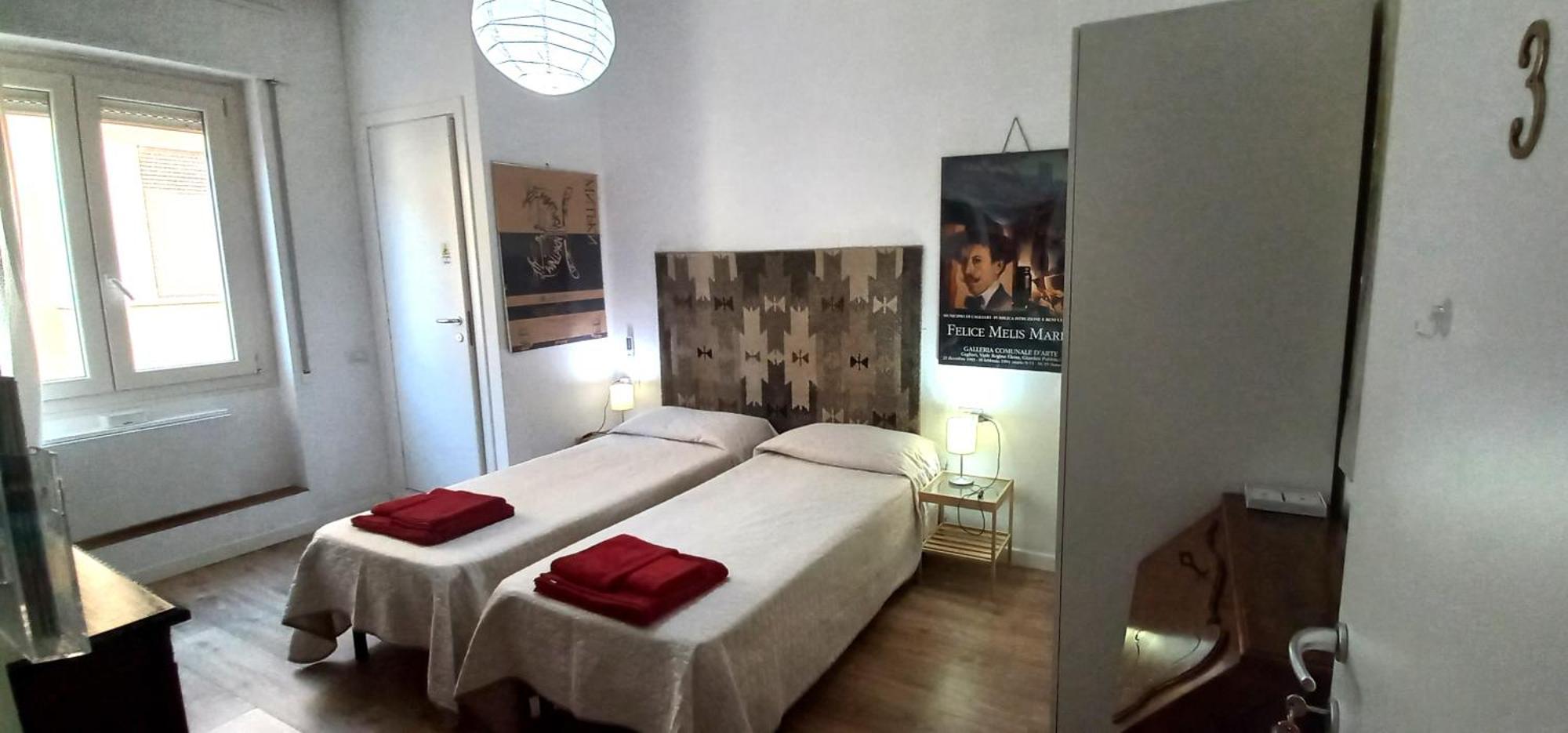 B&B Leo Cagliari Luaran gambar